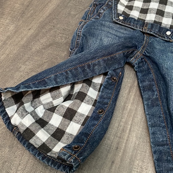 Oshkosh B'gosh Boy Blue Jean Bib Overalls 12-18 months lined flannel NEW - Picture 6 of 6